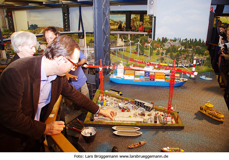 Die Grundsteinlegung für die Elbphilharmonie im Miniatur Wunderland in Hamburg