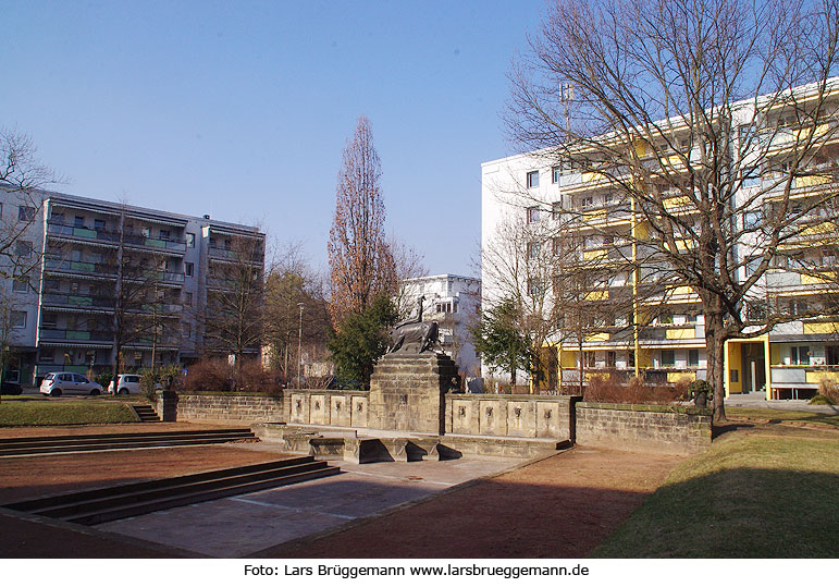 Der Europabrunnen auf dem Königsheimplatz in Dresden