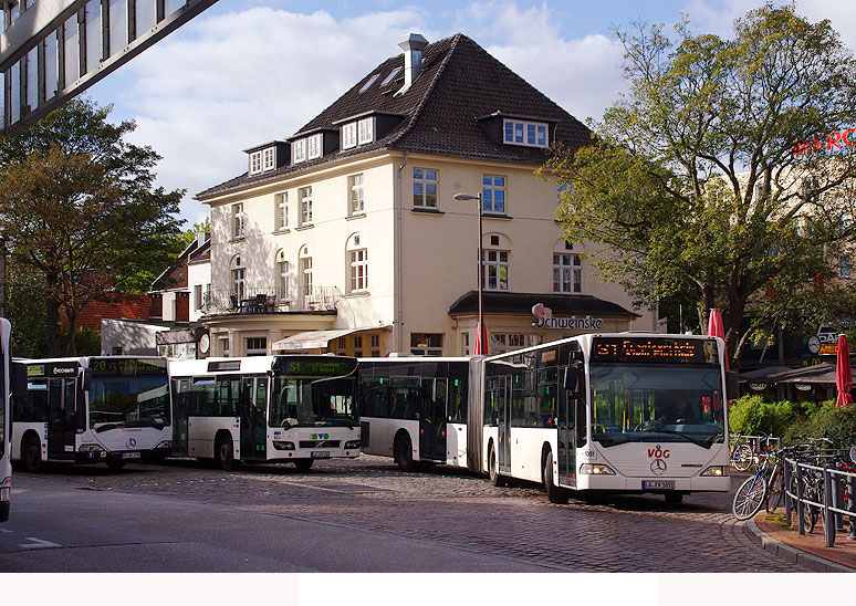 VOG Bus Bahnhof Altona