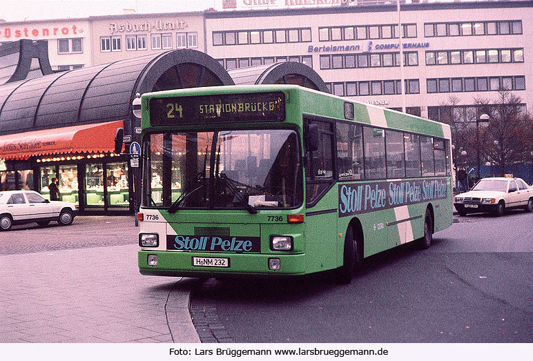 Üstra Bus an der Haltestelle Kröpcke in Hannover