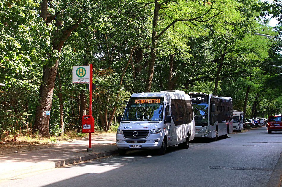 Bushaltestelle S-Bahn Rissen