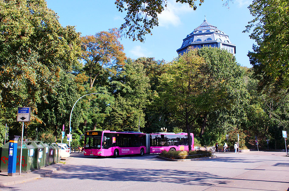 Umbrella Bus im SEV für die Hamburger S-Bahn