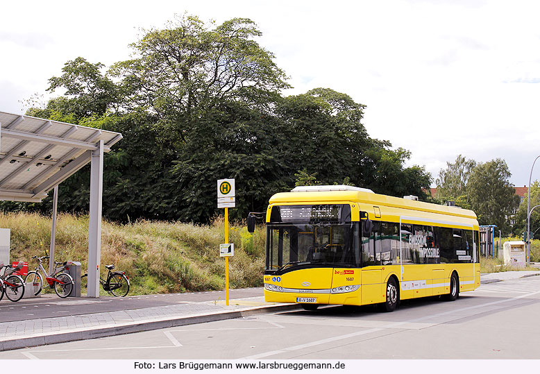 Der BVG Elektrobus am Bahnhof Südkreuz in Berlin