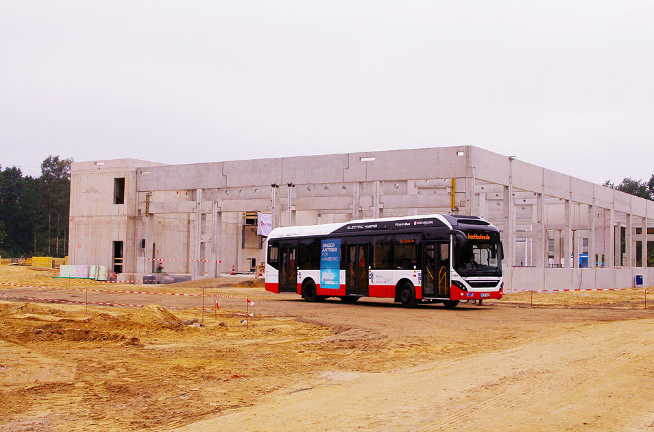 Mit Elektromobilität durch Hamburg: Ein Hochbahn Elektrobus von Volvo