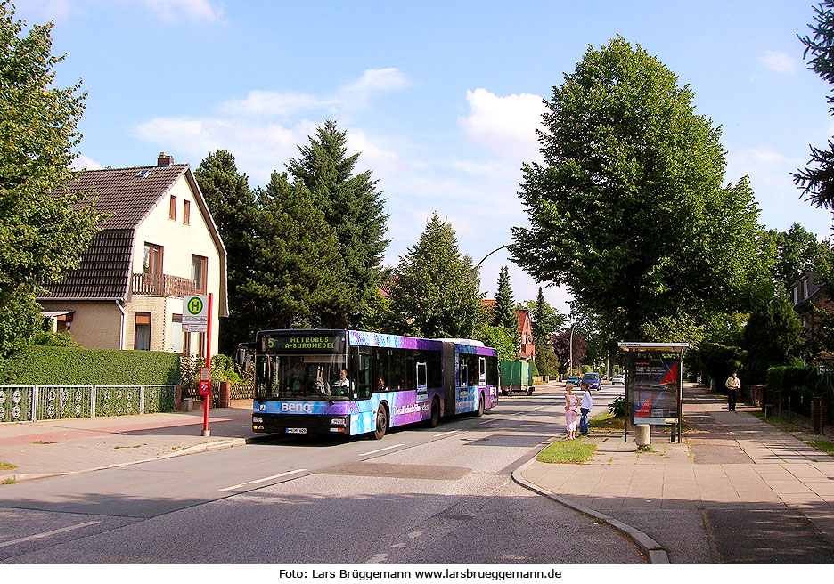 Die Haltestelle Graf-Otto-Weg in Hamburg an der Buslinie 5 vormals 102
