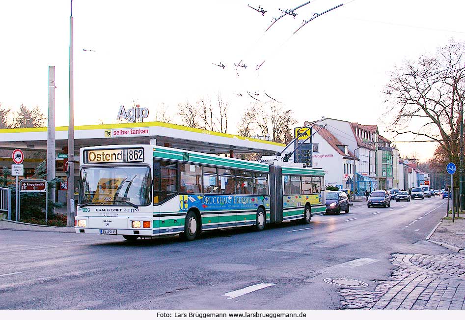 Der Obus in Eberswalde an der Haltestelle Saarstraße