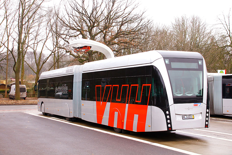 Elektromobilität: Elektromobilität in Hamburg bei der VHH mit dem Van Hool Exqui.City