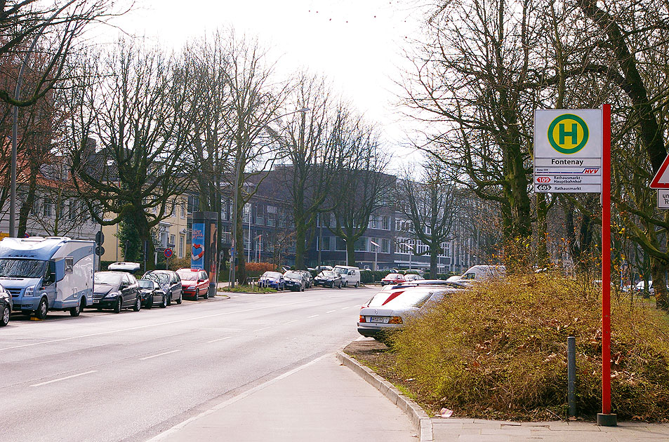 die Bushaltestelle Fontaney der Buslinie 109 in Hamburg