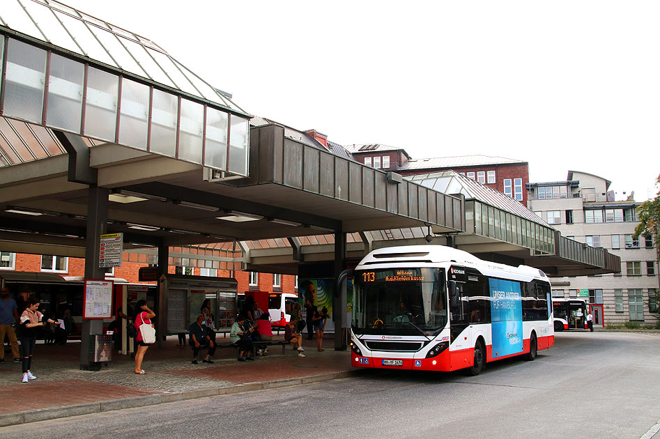 Der Hamburg-Takt alle 30 Minuten in die Neue Mitte Altona