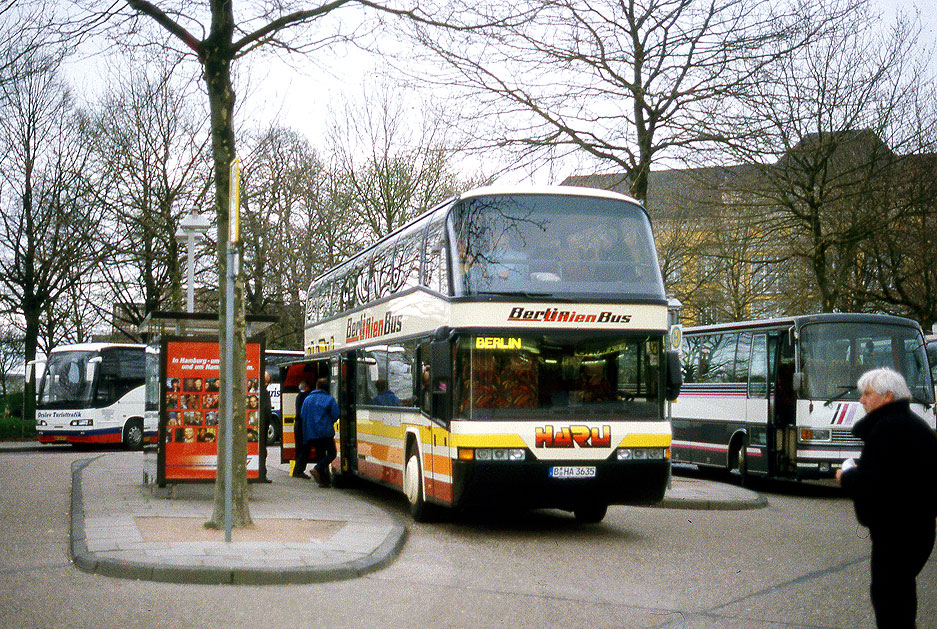 Von Berlin Zob Nach Flughafen Schönefeld Mit Bus Fernbusse vom Berlinlinienbus - Fotos von www.larsbrueggemann.de