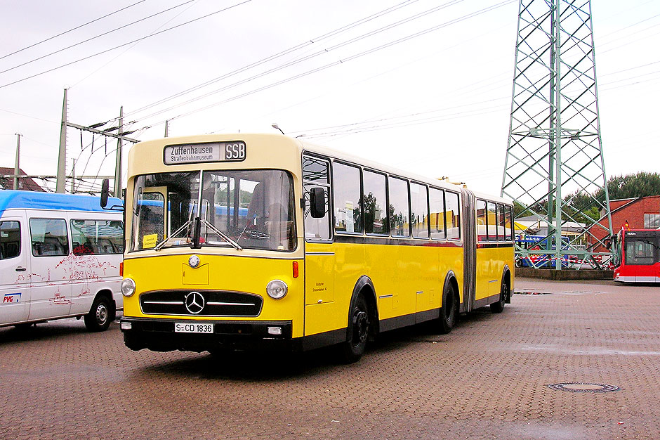 Ein Museumsbus der Stuttgarter Straßenbahn - Der O 307 mit Vetter-Aufbau
