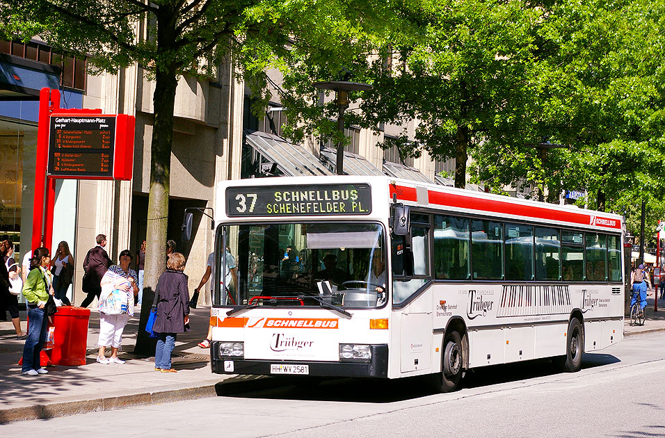 Schnellbus in Hamburg der Hamburger Hochbahn