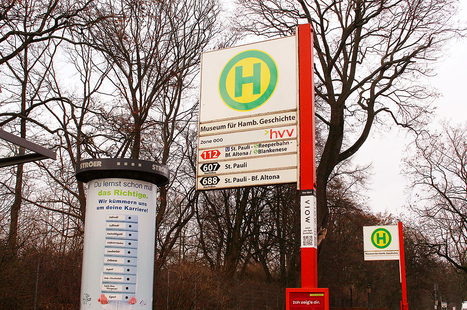 Bushaltestellenschild Museum für Hamburgische Geschichte