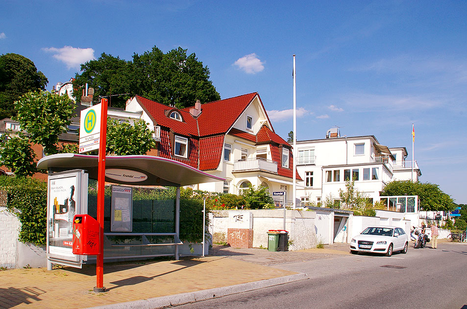 Bushaltestelle Krumdal in Blankenese - Ein Halt an der Bergziege - Linie 488 im HVV