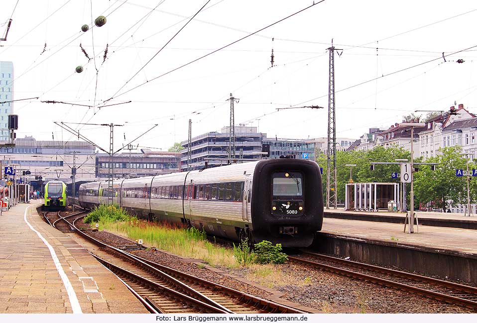 DSB MF Gumminase im Bahnhof Hamburg-Altona