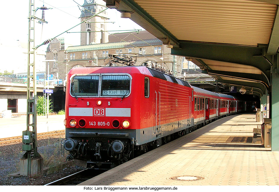 Die DB Baureihe 143 in Hamburg Hbf