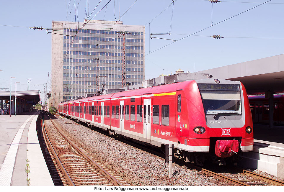 Die DB Baureihe 425 in Essen Hbf