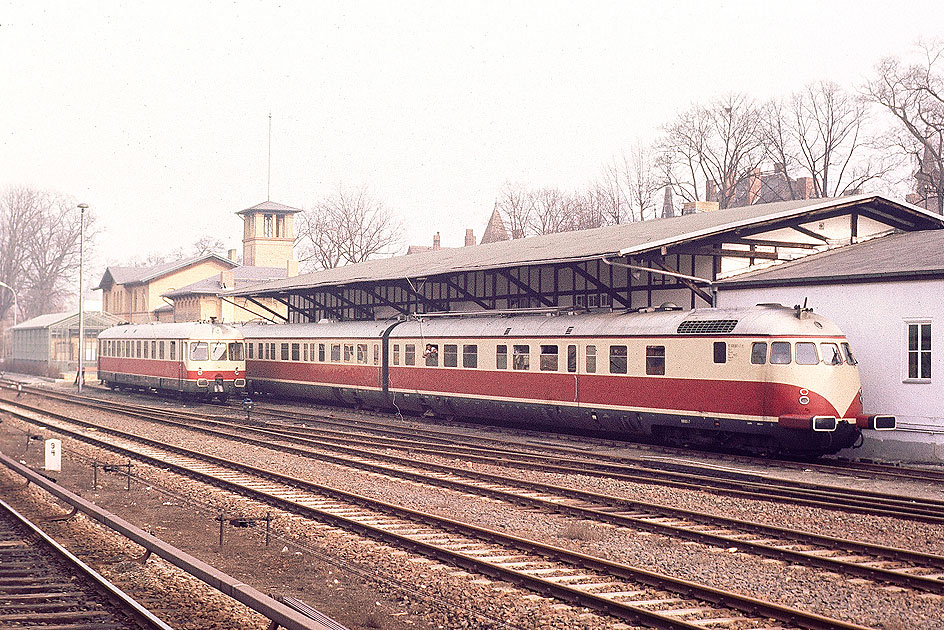 Foto US Army Triebwagen im Bahnhof Berlin Lichterfelde West