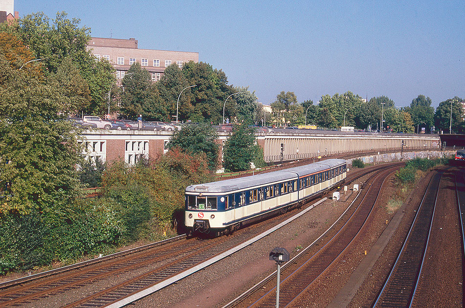 DB Baureihe 471 im Bahnhof Berliner Tor - Verkehrshistorischer Tag