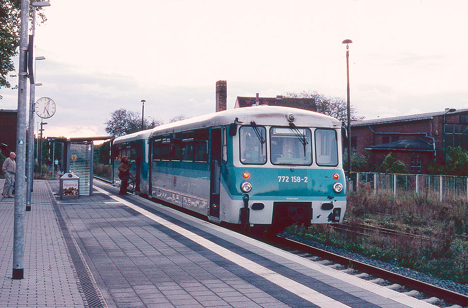 Eine Ferkeltaxe im Bahnhof Tangermünde