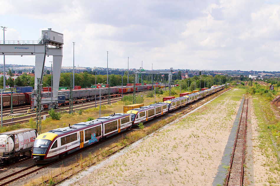 Das Ende der Städtebahn Sachsen - abgestellte Desiro Triebwagen im Güterbahnhof Dresden-Friedrichstadt