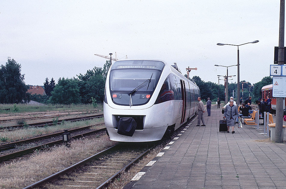 Ein OME Talent im Bahnhof Neustrelitz Süd