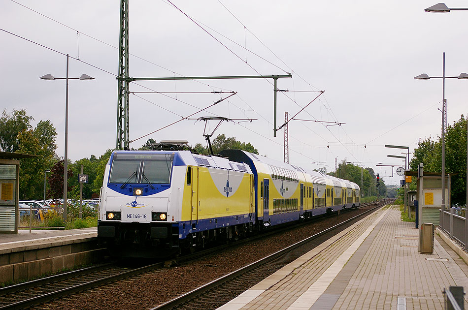 Ein Metronom im Bahnhof Sarstedt