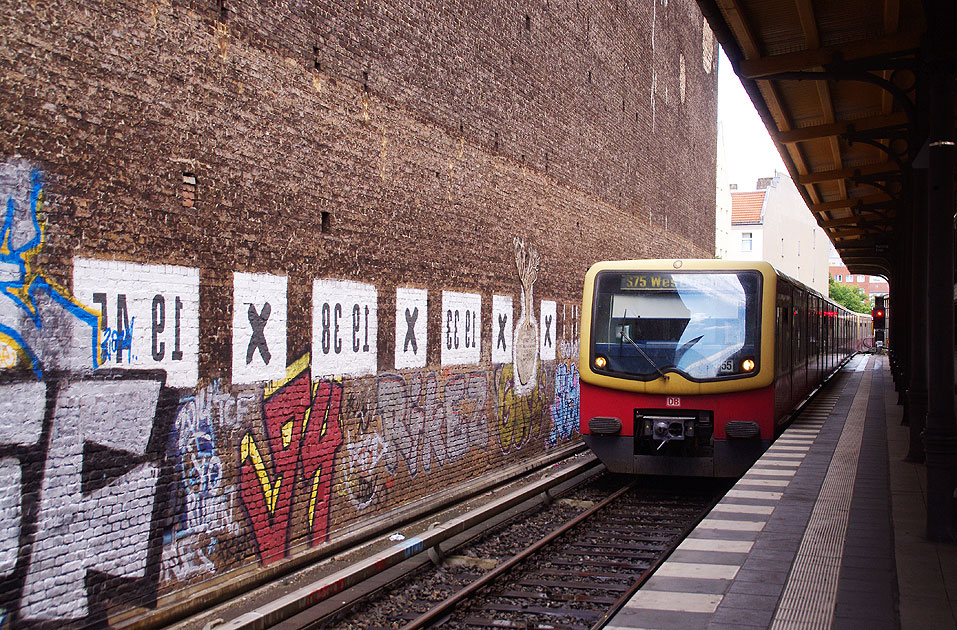 Bahnhof Berlin Savignyplatz - S-Bahn