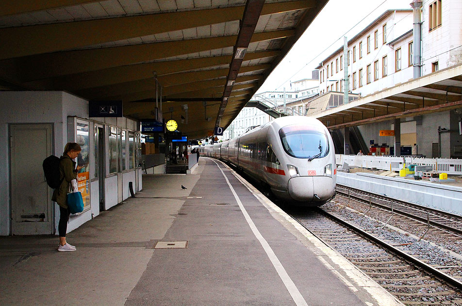 Ein ICE in Wuppertal Hbf - vormals Wuppertal-Elberfeld