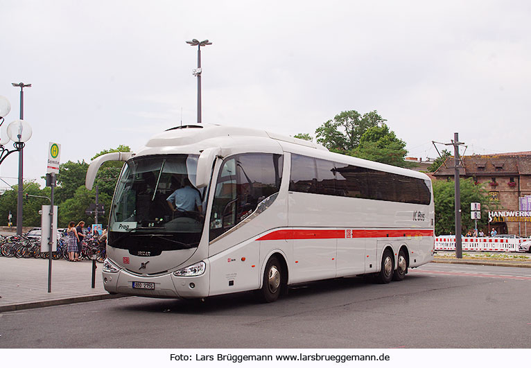 DB IC Bus in Nürnberg vor dem Hauptbahnhof