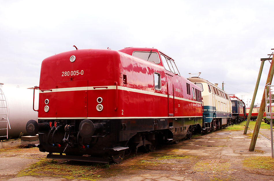 Die Museumslok 280 005-0 im DB Museum Koblenz-Lützel