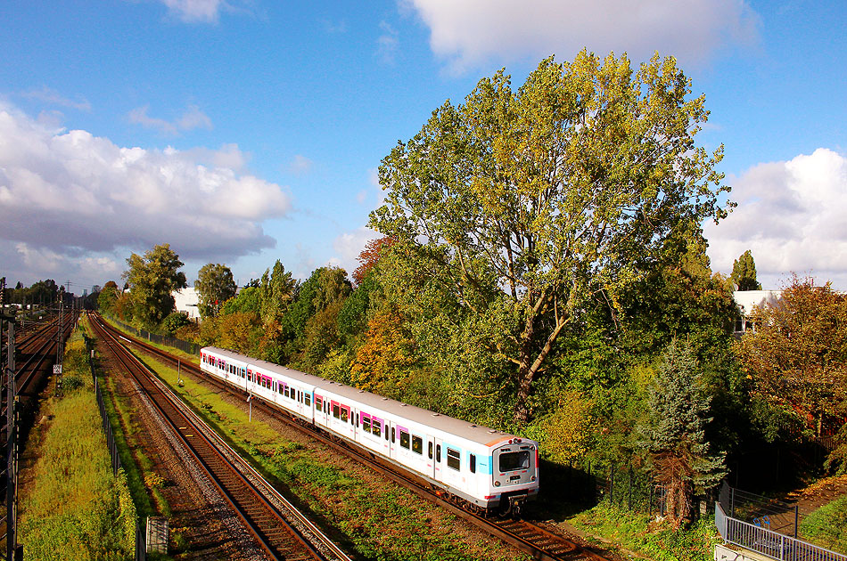 Der "Sensors4Rail" 472 261 Sonderzug anlässlich dem ITS Weltkongress in Hamburg