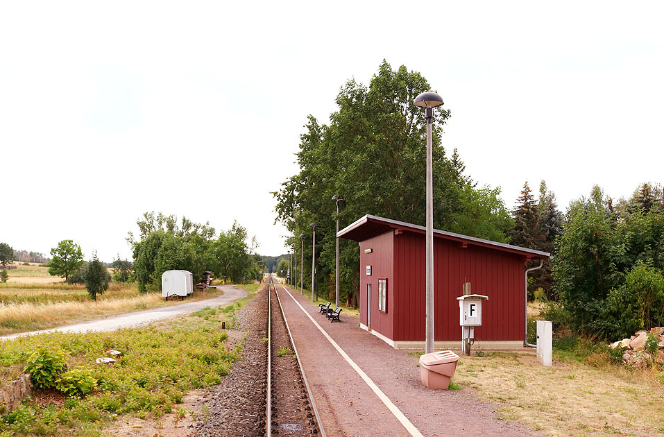 Der Bahnhof Berbisdorf an der Lößnitzgrundbahn - www.larsbrueggemann.de