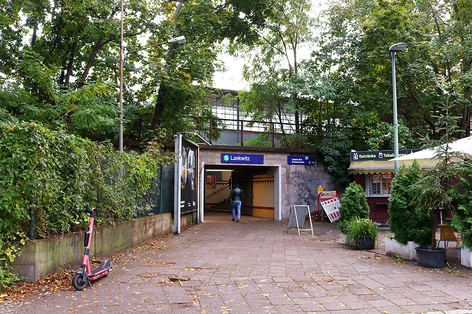 Der Bahnhof Lankwitz in Berlin der Berliner S-Bahn