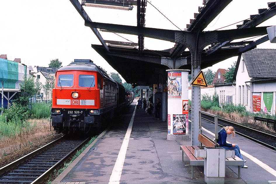 DB Baureihe 232 im Bahnhof Hamburg-Rahlstedt
