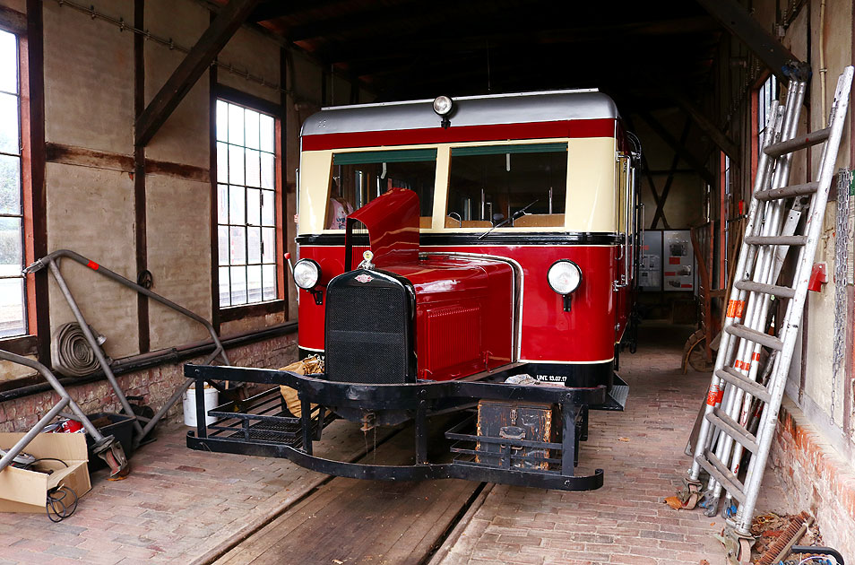 Der Wismarer Schienenbus T 41 vom DEV im Bahnhof Asendorf