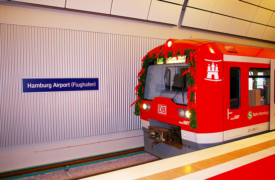 Eröffnungszug der Hamburger Flughafen S-Bahn