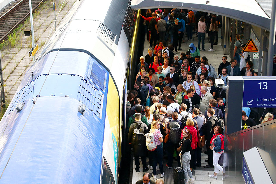 Großer Fahrgastandrang wegen dem Deutschland-Ticket