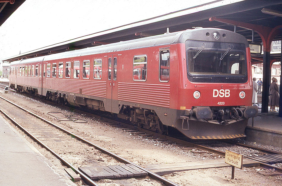 DSB MR Triebwagen in Odense