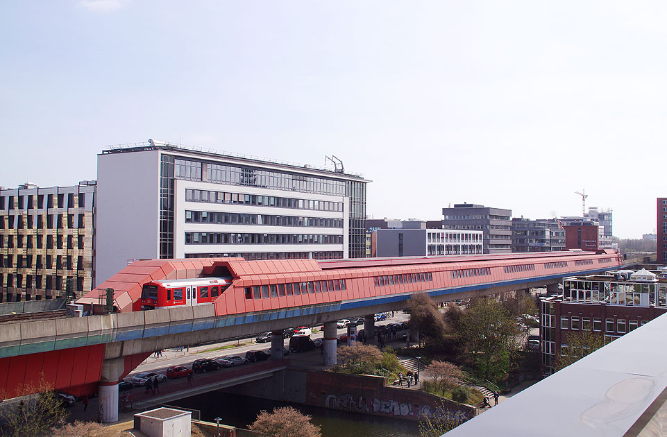 Der Bahnhof Hamburg Hammerbrook der Hamburger S-Bahn