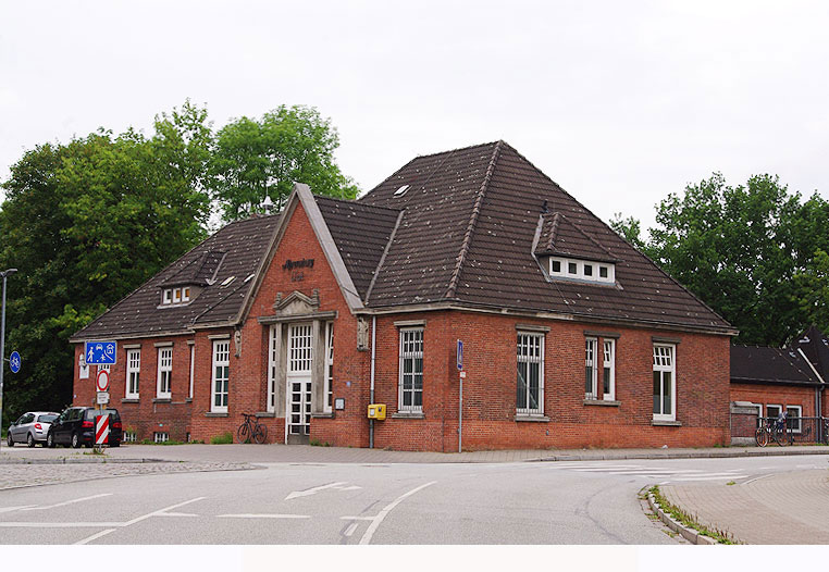 Der Bahnhof Ahrensburg West der Hamburger Hochbahn