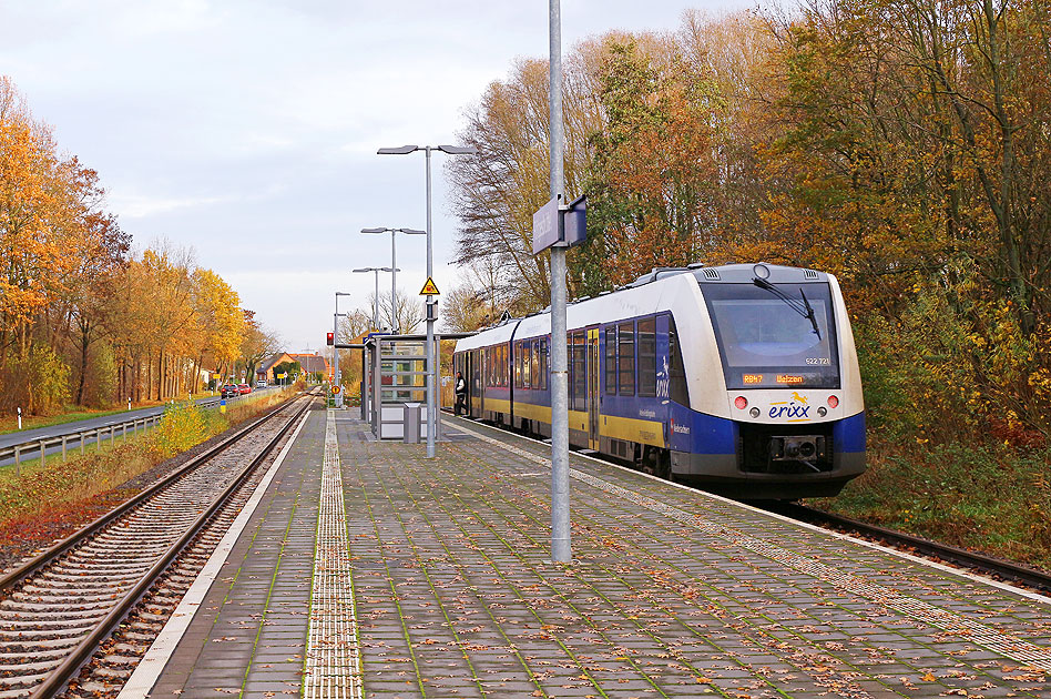 Ein Erixx Lint im Bahnhof R&ouml;tgensb&uuml;ttel