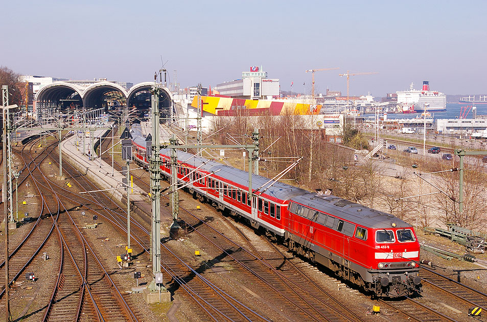 Die DB Baureihe 218 in Kiel Hbf