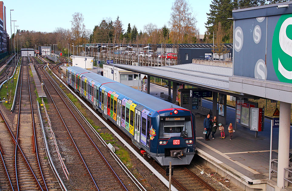 Der Werbezug 474 4007 - 25 Jahre Miniatur Wunderland im Bahnhof Hamburg-Poppenb&uuml;ttel