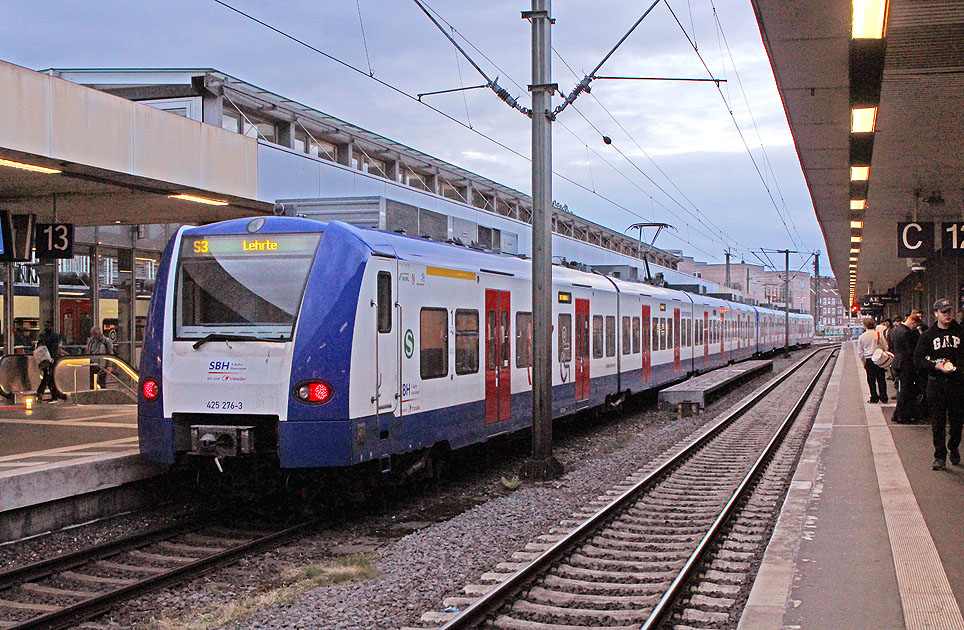 Die S-Bahn Hannover in Hannover Hbf - Baureihe 425