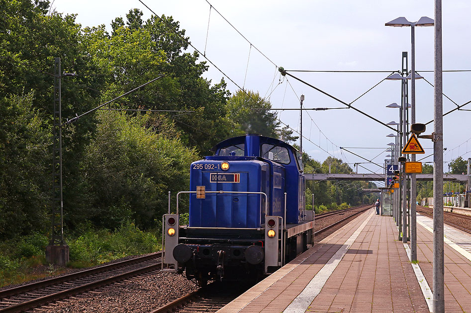 Die Metrans 295 092-1 im Bahnhof Lauenbr&uuml;ck