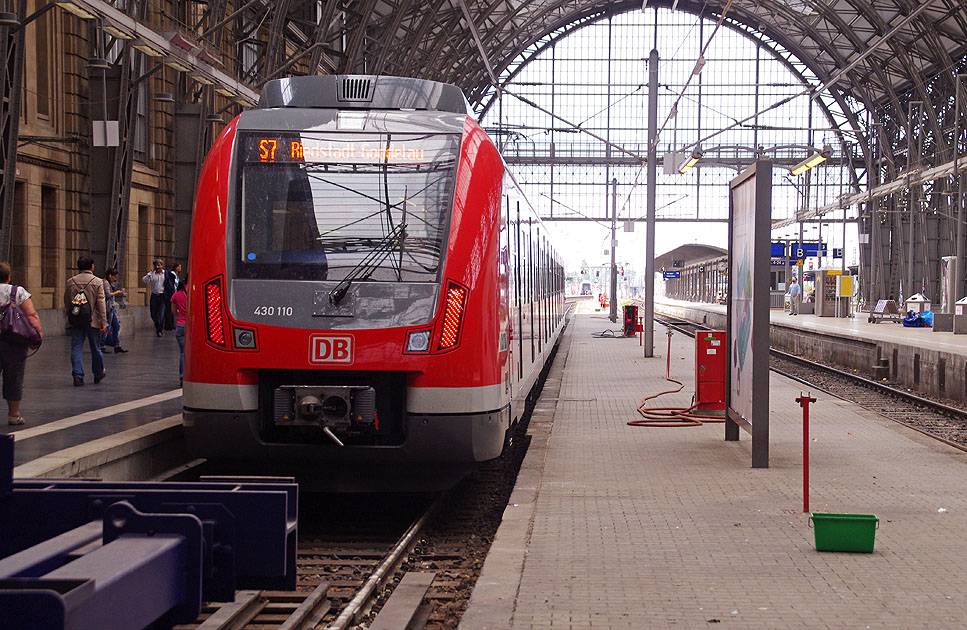 Die DB Baureihe 430 der S-Bahn in Frankfurt am Main