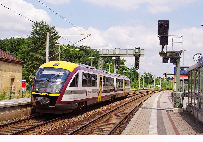 Desiro Triebwagen der Städtebahn Sachsen im Bahnhof Dresden-Klotzsche