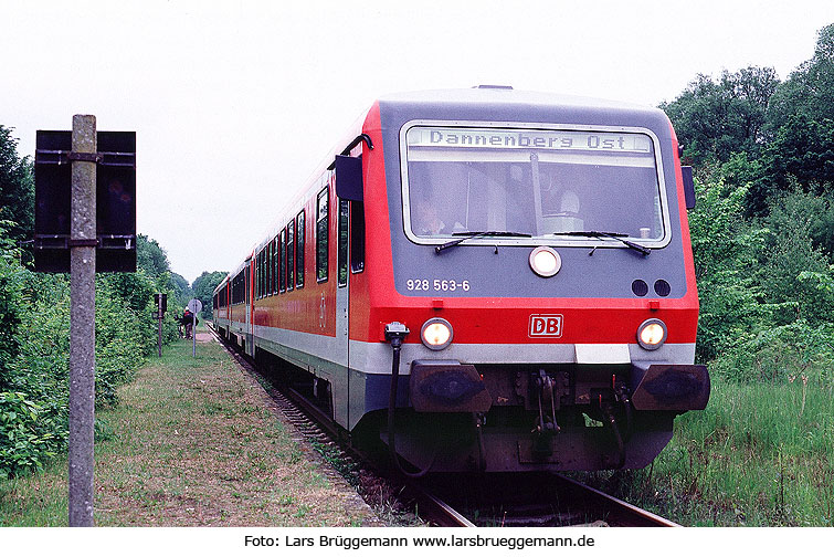 Der Bahnhof Göhrde an der Wendlandbahn mit einem 628