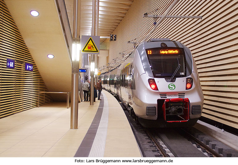 Eine Leipziger S-Bahn im Bahnhof Leipzig Markt im City-Tunnel